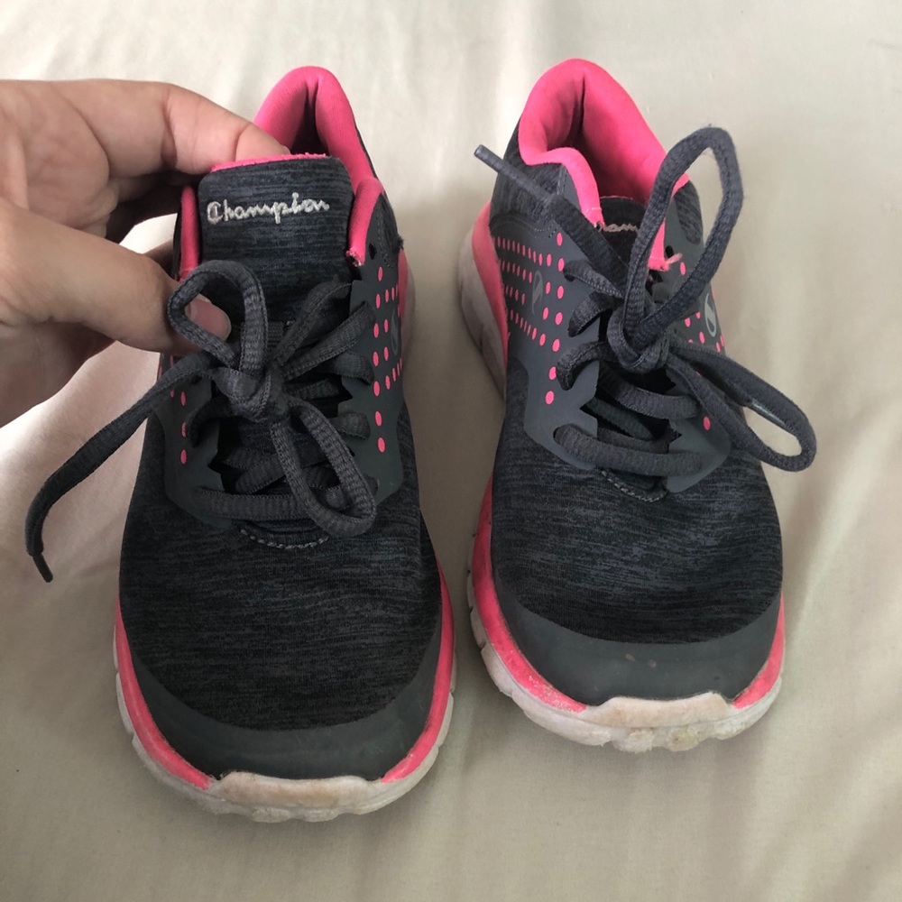 Girls champion running shoes. Size 2